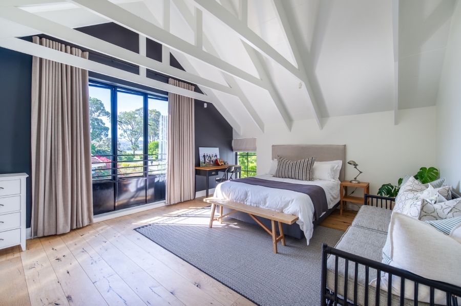 4 Bedroom Property for Sale in Leisure Isle Western Cape